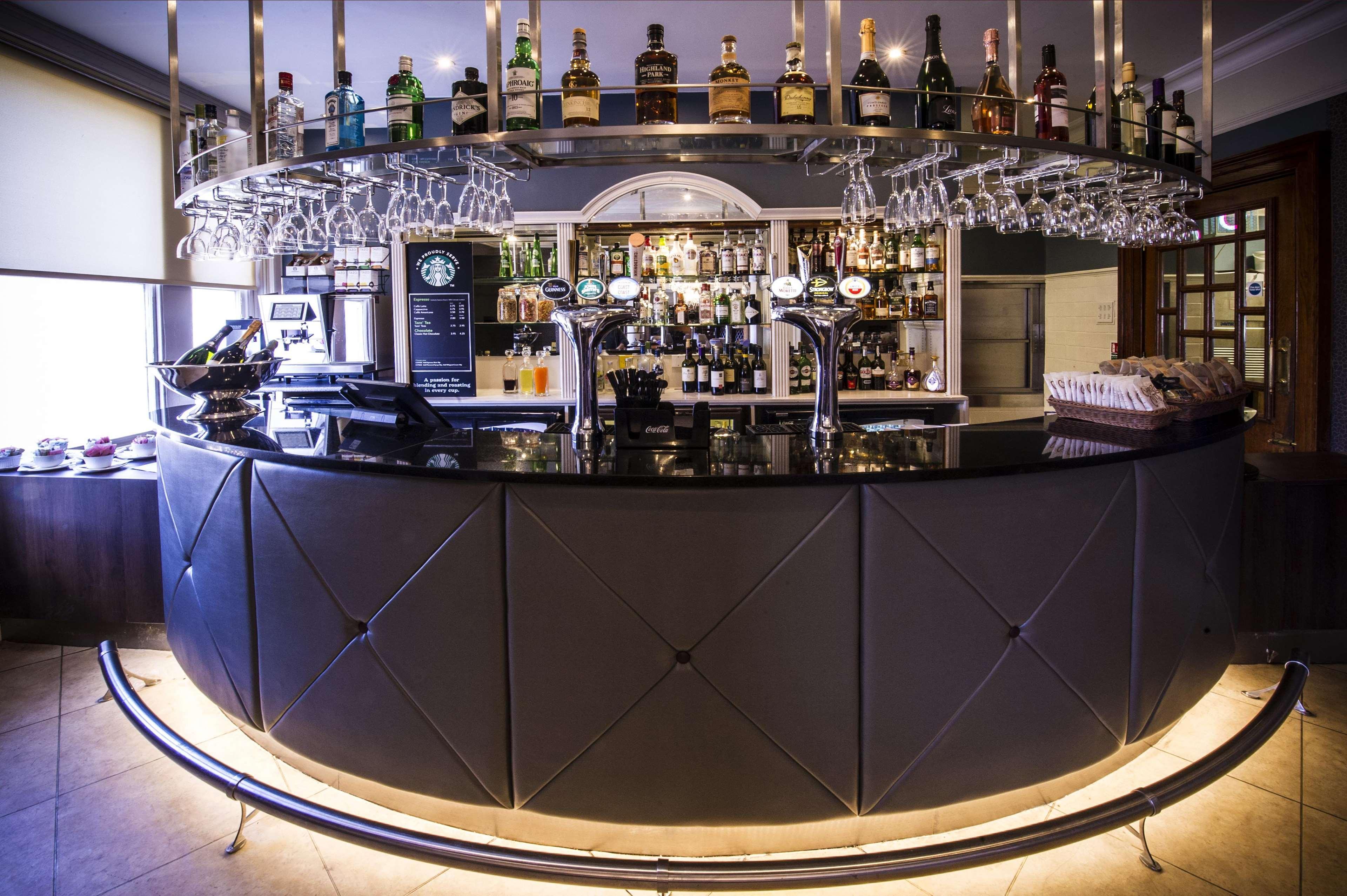 Doubletree By Hilton Cheltenham-Cotswolds Exterior foto
