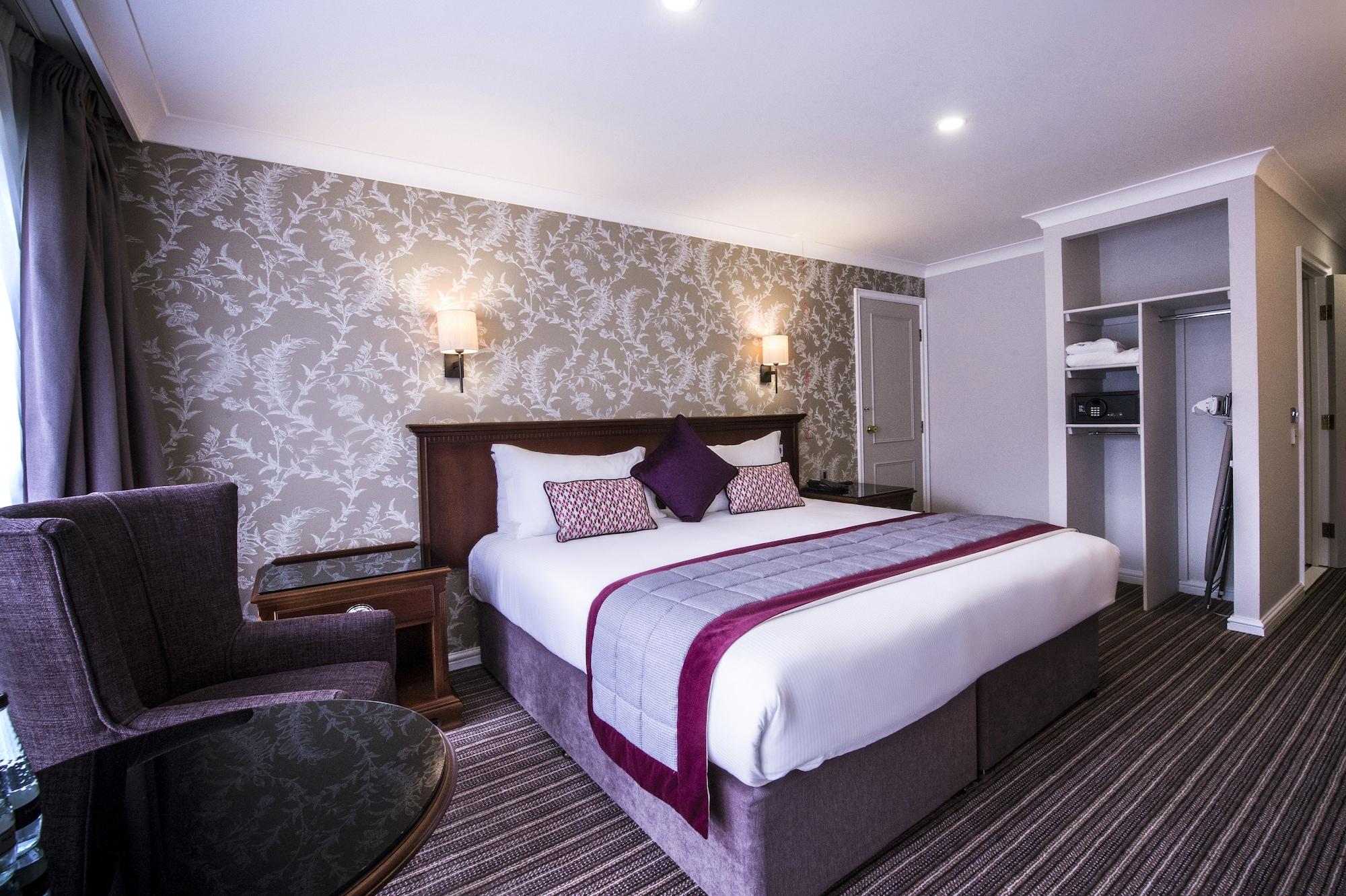 Doubletree By Hilton Cheltenham-Cotswolds Exterior foto