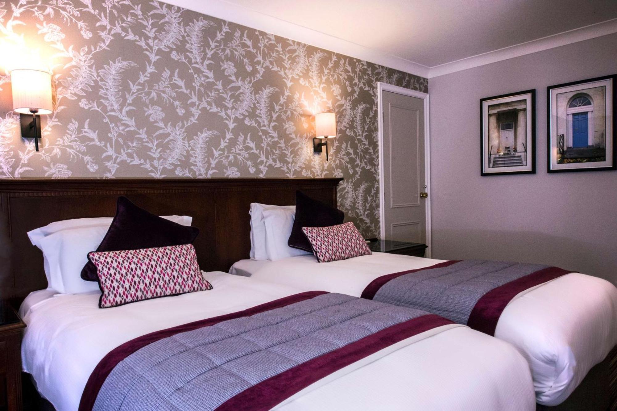 Doubletree By Hilton Cheltenham-Cotswolds Exterior foto